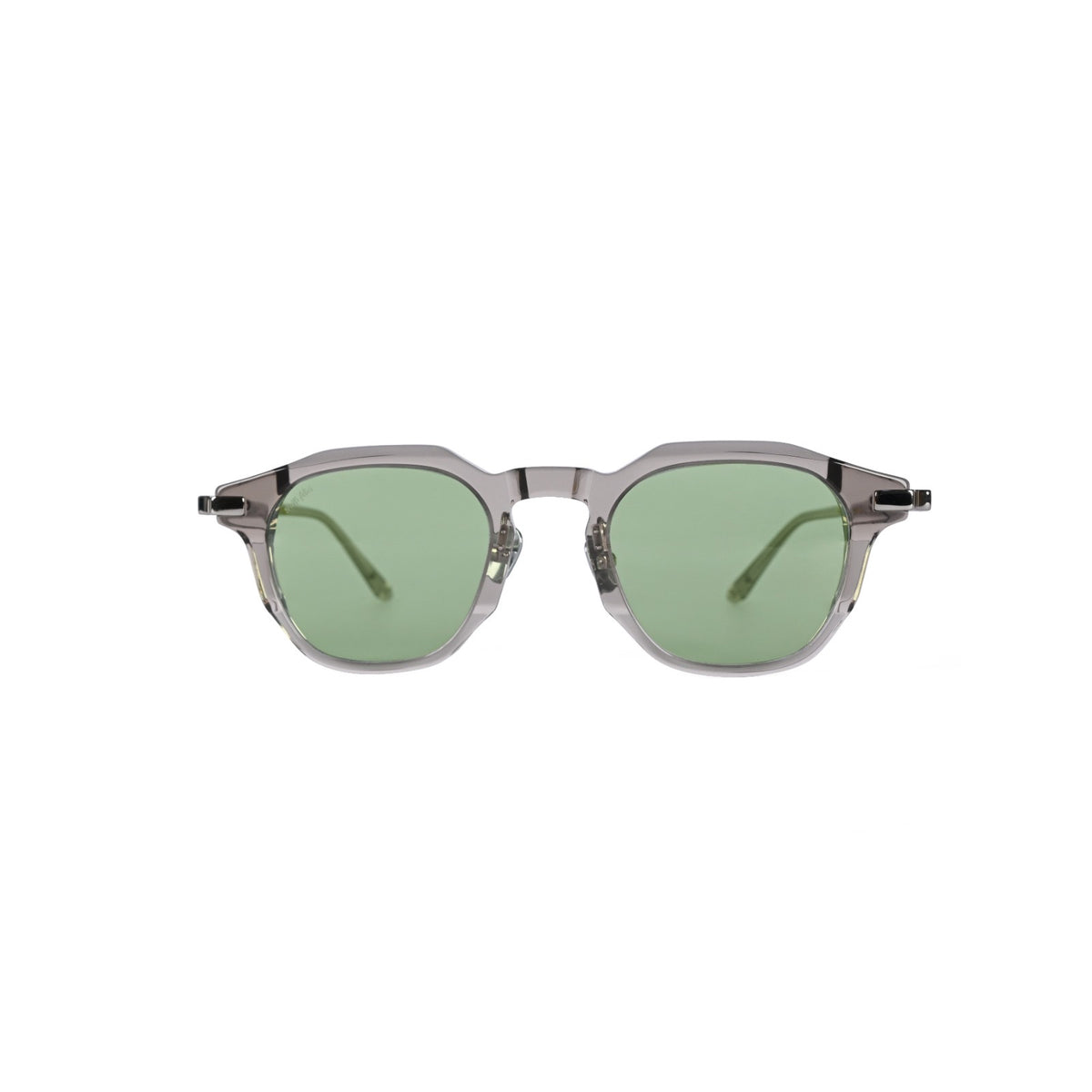 Nero | Green
