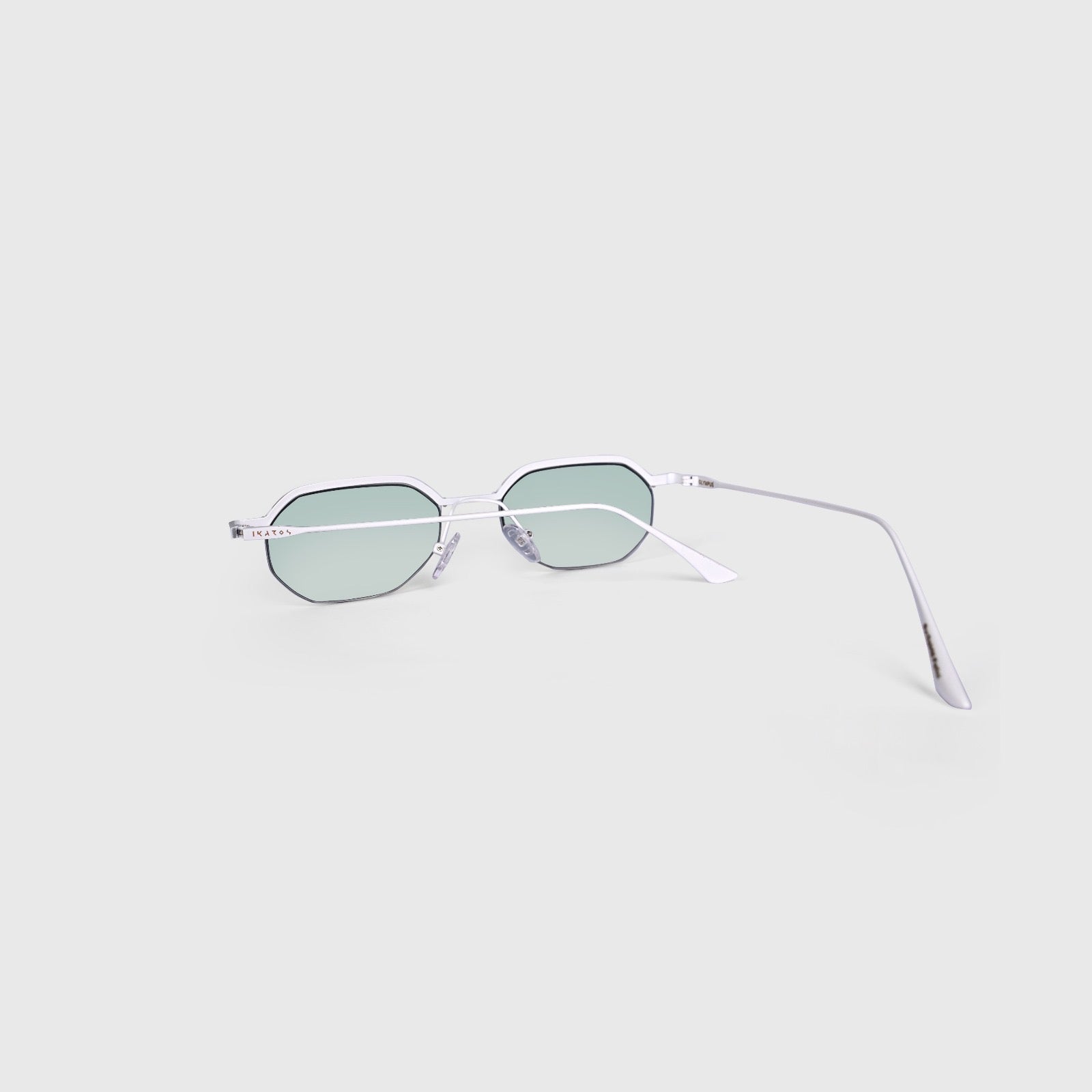 Olympus | White Green