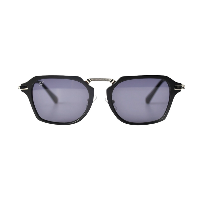 Pioneer | Black