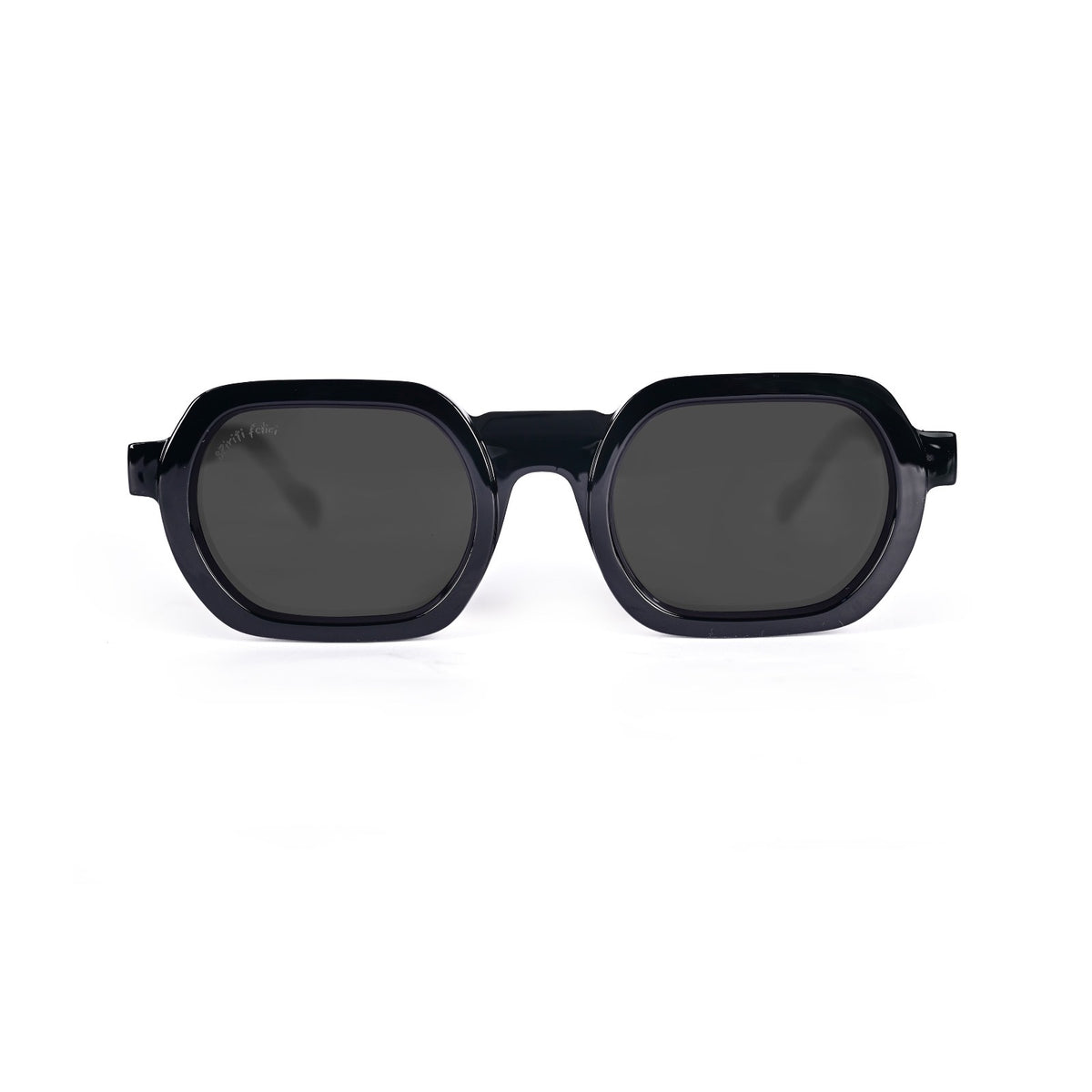 Traveller | Black